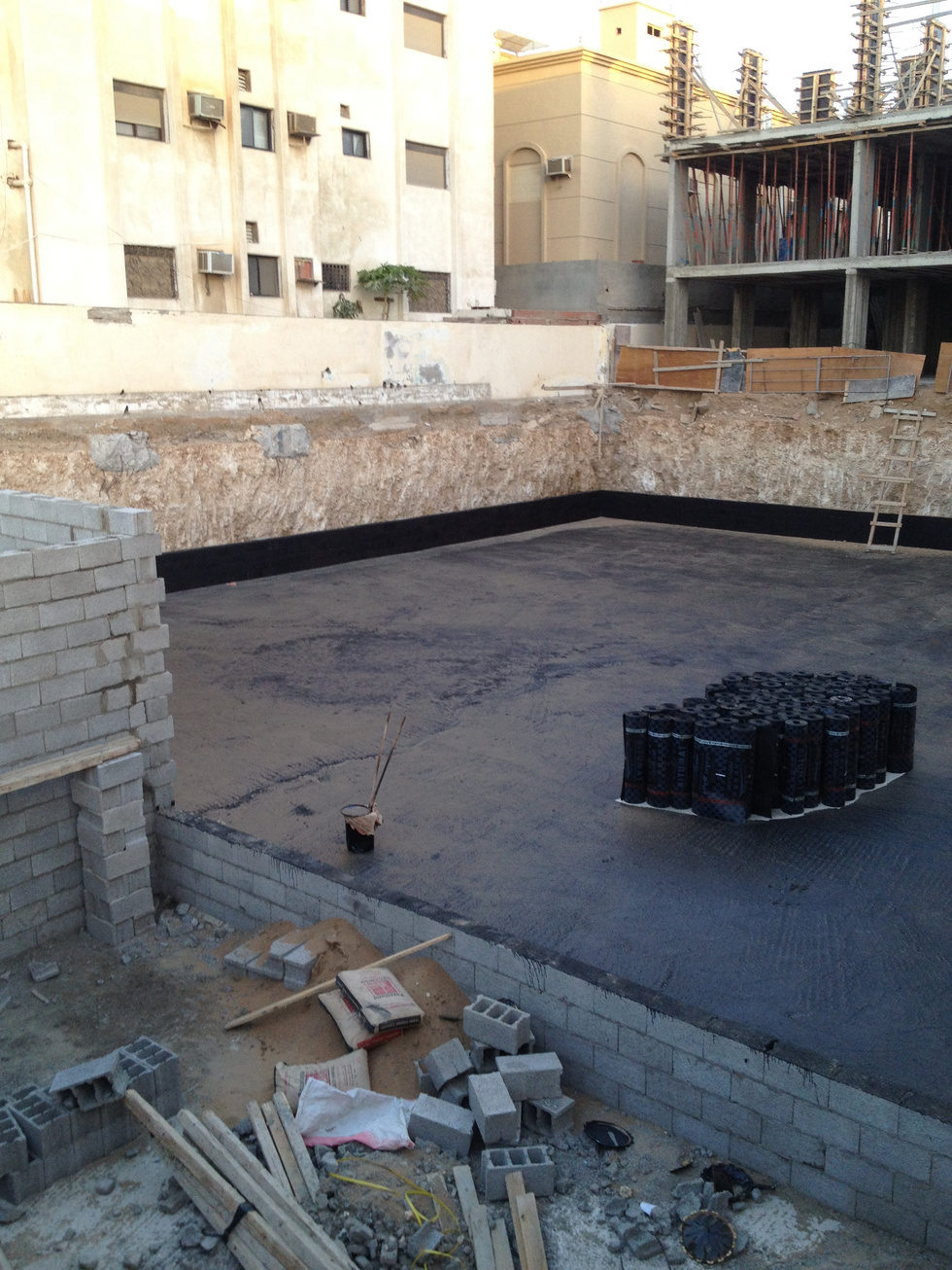 أعمال عزل الأساسات